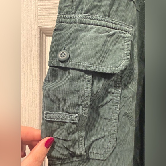 American Eagle Outfitters Forest Green Joggers. NWT SIZE 18 Short - Picture 2 of 10